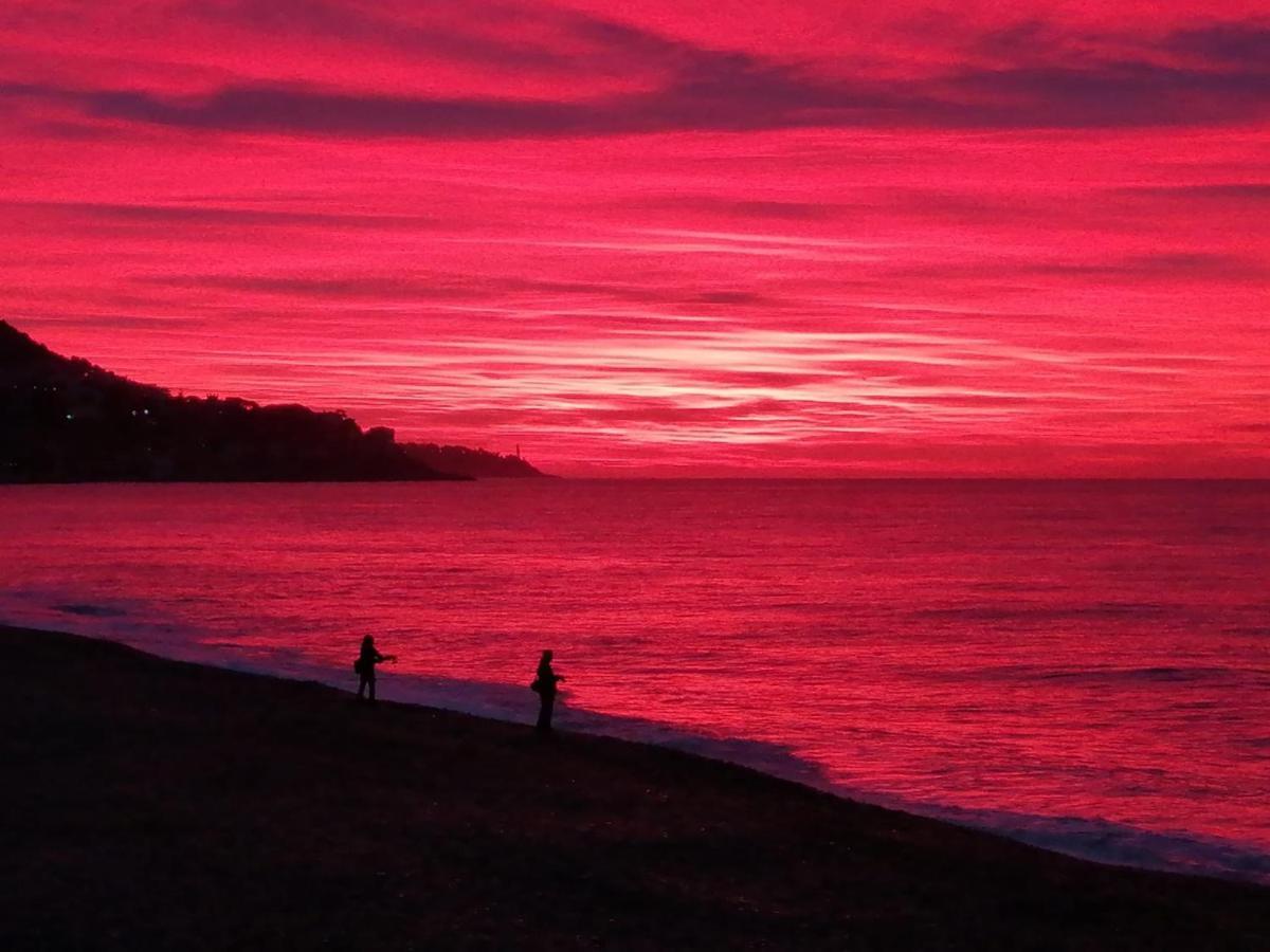 Apart-A-Nice : A Breathtaking View On The Sea Luaran gambar